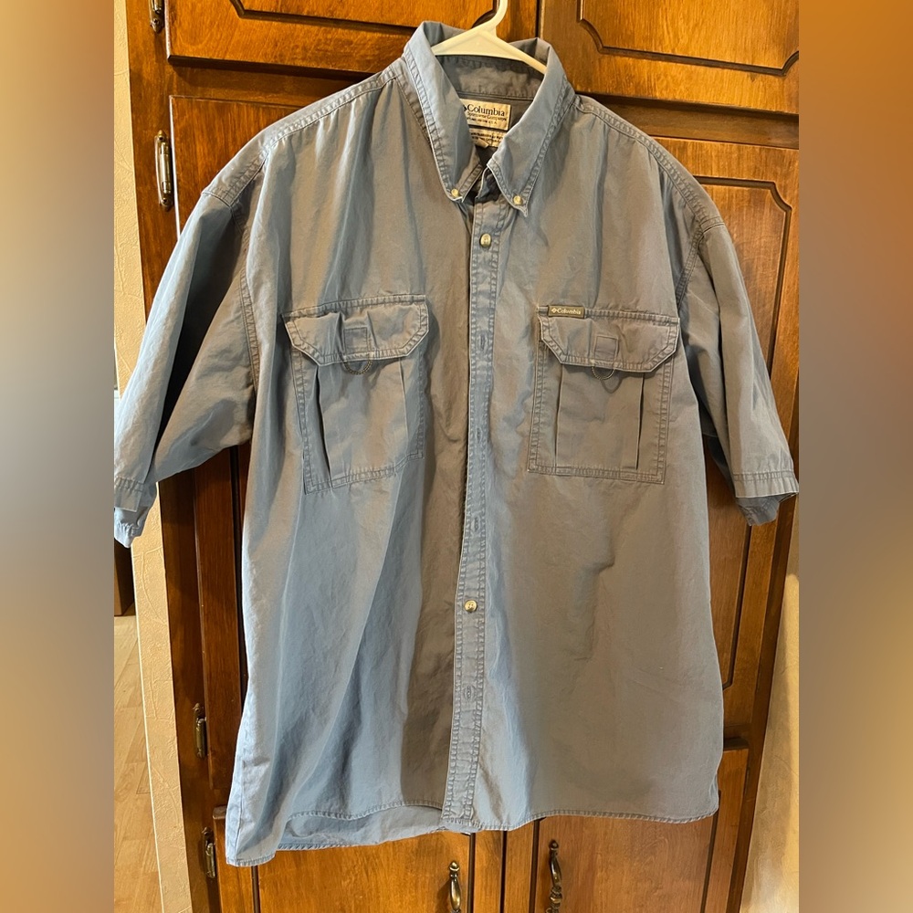 Columbia Blue Sportswear Shirt